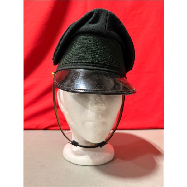 VTG 1972 Canadian Forces Man's Service Cap