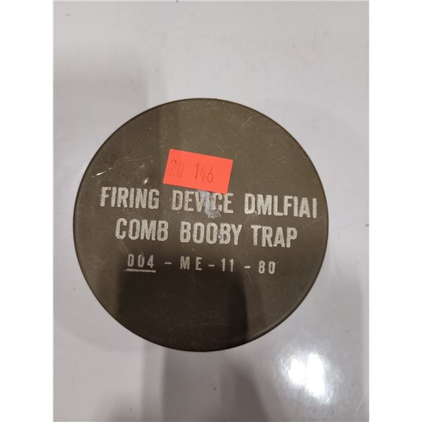 VTG 1980 DMLF1A1 Military Training Booby Trap Firing Device Tin