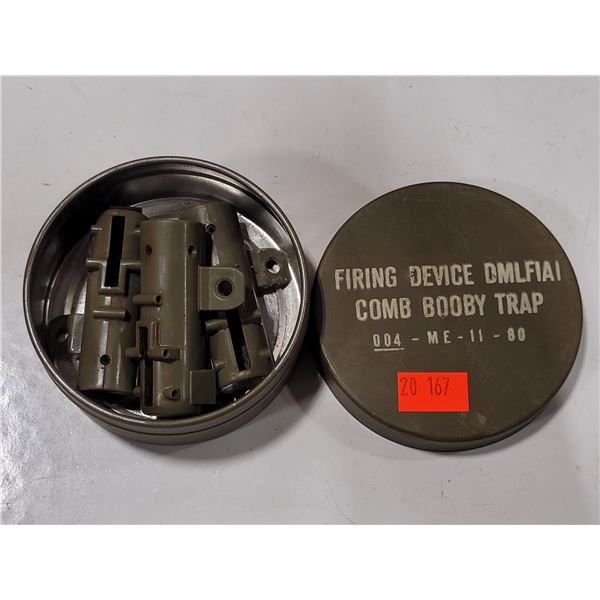 VTG 1980 DMLF1A1 Military Training Booby Trap Firing Device Tin