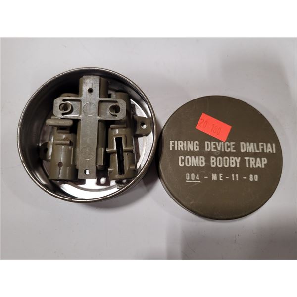 VTG 1980 DMLF1A1 Military Training Booby Trap Firing Device Tin