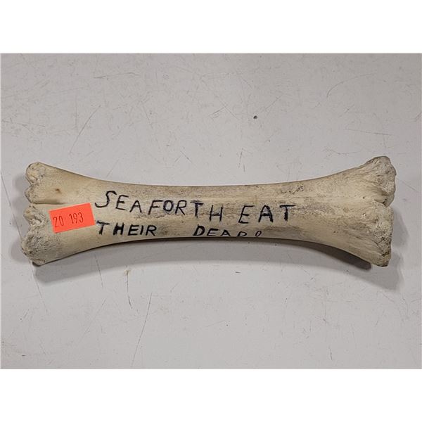 VTG 1981 Seaforth Highlanders MILCON Fort Lewis Animal Bone Souvenir