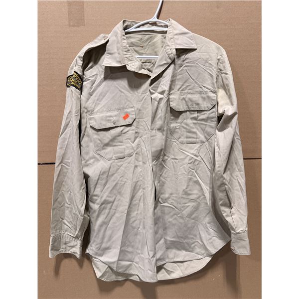 VTG RCMP/GRC Khaki Long Sleeve Uniform Shirt w/ Shoulder Patch