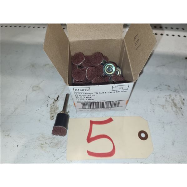 Box(50) of Standard Ab. Quick Change TS Buff&Blend Scotch-Brite Disc 3/4" with Mandrel