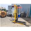 Image 1 : APPOLLO Manual Hydraulic Stacker