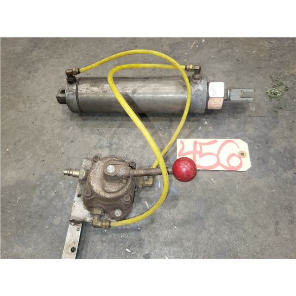 Humphrey Cylinder with Control