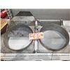 Image 1 : Set(2) of Industrial Clapet (9"1/2 Inside)