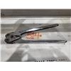 Image 1 : Steel Strapping Crimper (3/4" opening)