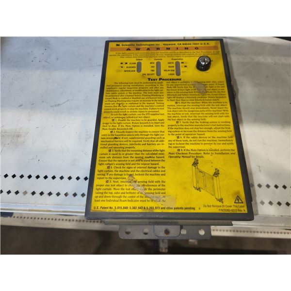 STI Model: MC42D-1-AC Light Curtain Controller