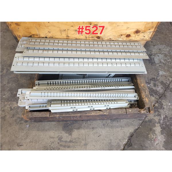 Lot of Drawer Partition / Separateur