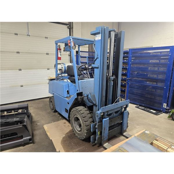 Clark C500-Y50 forklift
