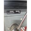 Image 2 : Delta 16-12 drill press
