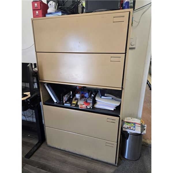 Filing cabinets – group