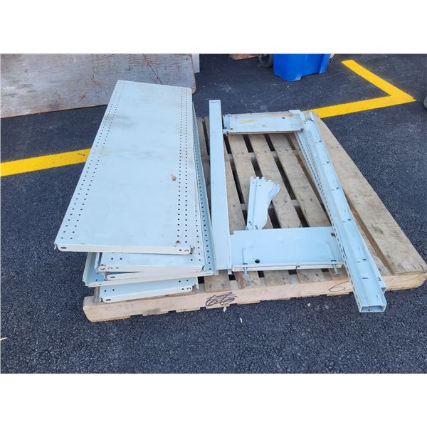 Shelving(8) with 3 Post