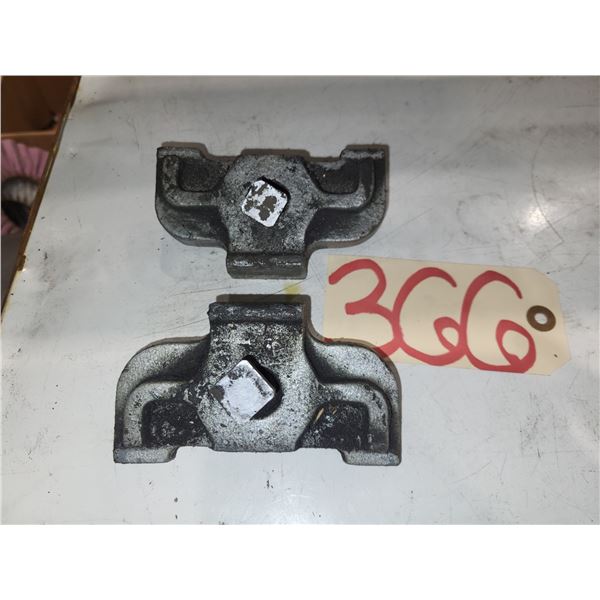 Set(2) of Clamps