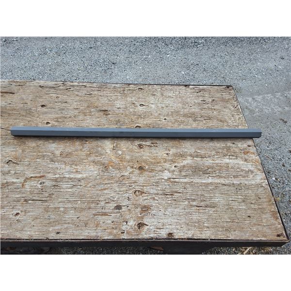 Shaft hexagone PVC 1 3/8" × 38"