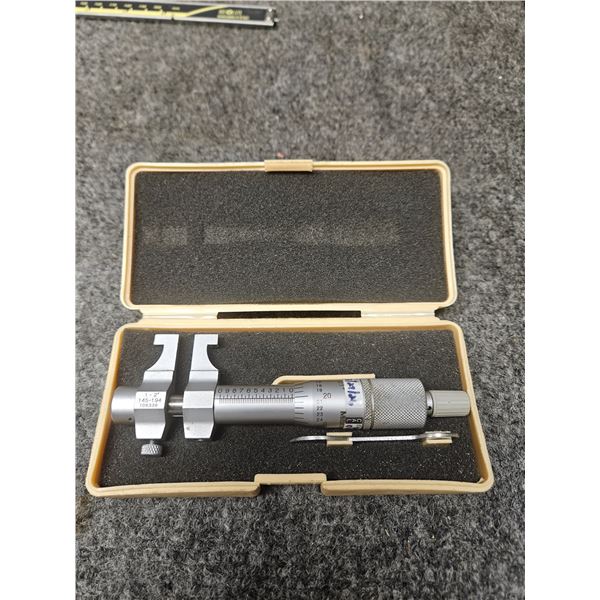 Mitutoyo 1-2'' inside micrometer