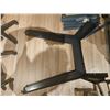 Image 8 : Craftsman 12'' sliding saw w stand - 240V single phase motor