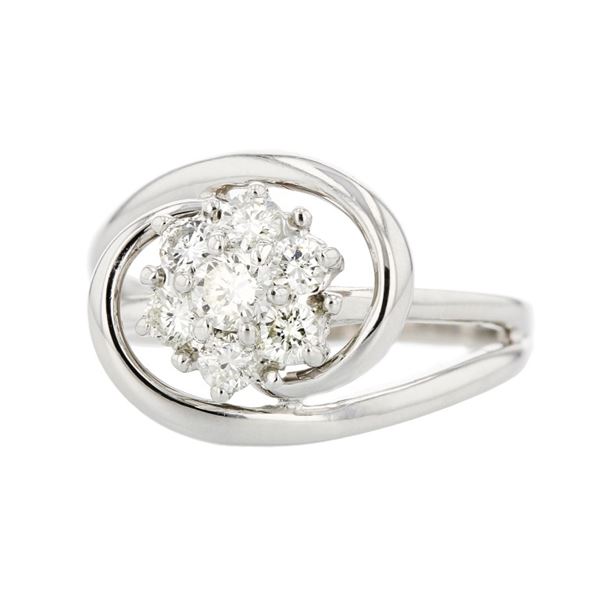 14K White Gold 0.55ctw Round Diamond Cluster Ring