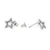 Image 4 : 14K White Gold 0.15ctw Diamond Star Earrings