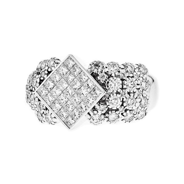14K White Gold 2.60ctw Princess Diamond Ring