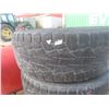 Image 4 : 4 Tires on GMC Rims – 275/55R20