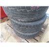 Image 5 : 4 Tires on GMC Rims – 275/55R20