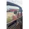 Image 10 : 1953 Chevrolet 3/4 Ton Truck w/ Hoist Model 1433 – Ran 4 Years Ago – Keys & Manual Included