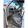 Image 20 : 2001 Ford E-450 Super Duty Girardin Minibus – Triton V10 – 13 Passenger