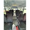 Image 26 : 2001 Ford E-450 Super Duty Girardin Minibus – Triton V10 – 13 Passenger