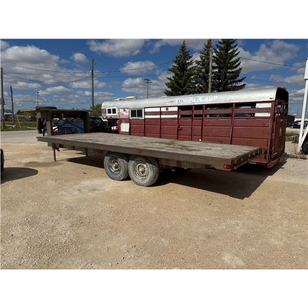 Linden 20' x 8.5' Gooseneck Tandem Axle Tilt Deck Flatdeck Trailer