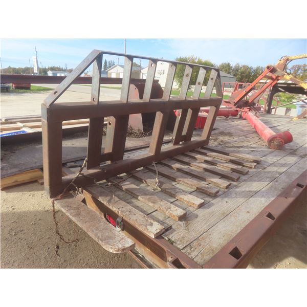 Heavy Duty Stone Forks for Front End Loader, 70" Wide, Pin Style JD 148 Loader