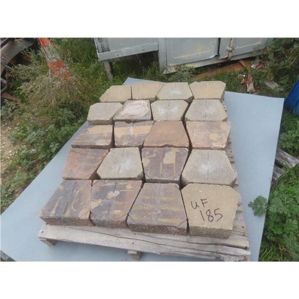 20 Interlocking Bricks, Approx. 10" × 9"