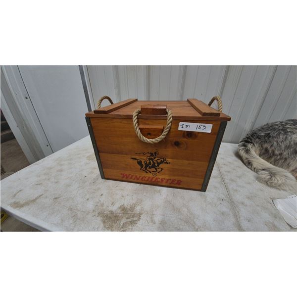 Winchester Wooden Crate with Rope Handles, 12 Gauge 500 Repeater