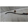 Image 4 : Galaxy Bronze Star Recurve Bow, Black and Wood Grip, with String