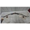 Image 5 : Galaxy Bronze Star Recurve Bow, Black and Wood Grip, with String