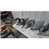 Image 4 : 5 Geese Decoys