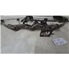 Image 4 : Darton Compound Bow Model 10012 Excel, 55-70 lb, S/N XN4773