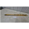 Image 1 : 7 Wooden Arrows, 6 with Hunting Tips