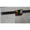 Image 3 : 12 D+Q Carbon Arrows #550 with Broadhead and Practice Tips