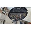 Image 8 : Hoyt Compound Bow, 60-70 lb, with Hard Case