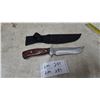 Image 1 : Valor 440 Hunting Knife with Wood Handle and Serrated Blade