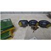 Image 2 : Remington Slugger 20 Gauge Shotgun Shells, 10 Rounds, and 3 Gun Locks