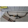 Image 2 : Cougar Magnum Compound Bow with Quiver and 6 Arrows