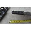 Image 10 : Large Fixed-Blade Bowie Knife and Sheath with Small Fixed-Blade Knife, 16”