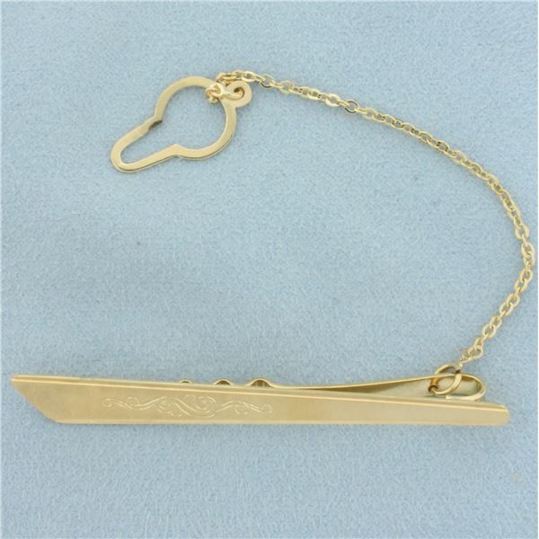 Vintage Engraved Tie Bar Clip with Chain in 18k Yellow Gold