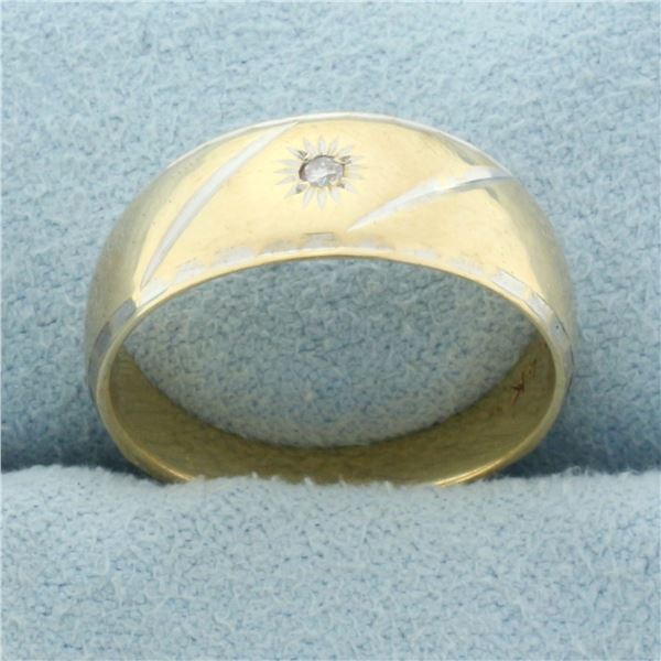 Diamond Star Design Band Ring in 14k Yellow Gold