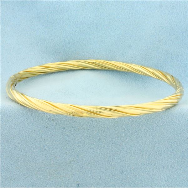 Hinged Twisting Design Bangle Bracelet in 14k Yellow Gold