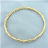 Image 2 : Hinged Twisting Design Bangle Bracelet in 14k Yellow Gold