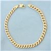 Image 1 : Italian Solid Curb Link Bracelet in 14k Yellow Gold