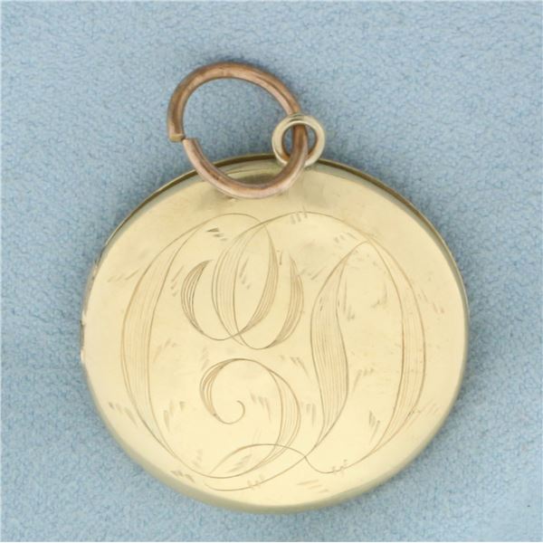 Antique Engraved Locket in 14k Yellow Gold